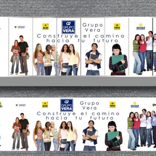 Stand modular Jornada de Puertas Abiertas UMA de Grupo Vera