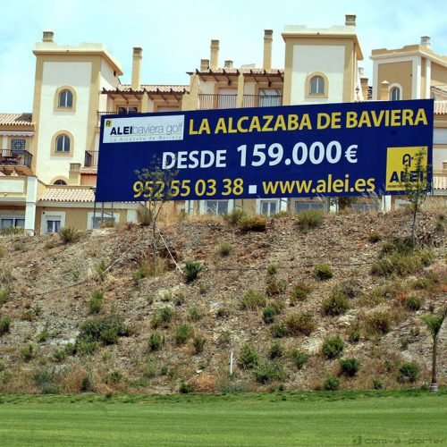 Valla de la promoción de Baviera Golf (ALEI Promotores Inmobiliarios)