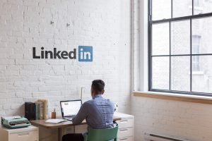 Las mejores horas para publicar en Linkedin