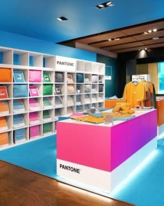 La tienda física de Pantone