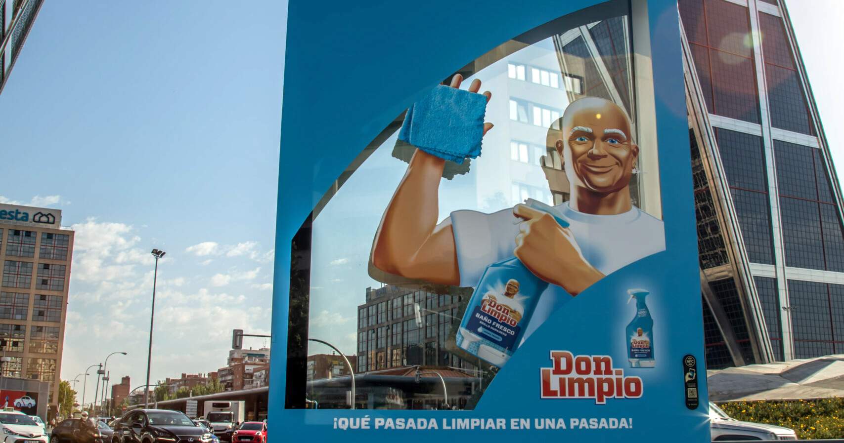 Don Limpio y su campaña de exterior