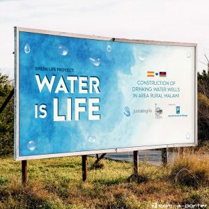 Valla informativa de proyecto solidario de pozos de agua potable en Malawi